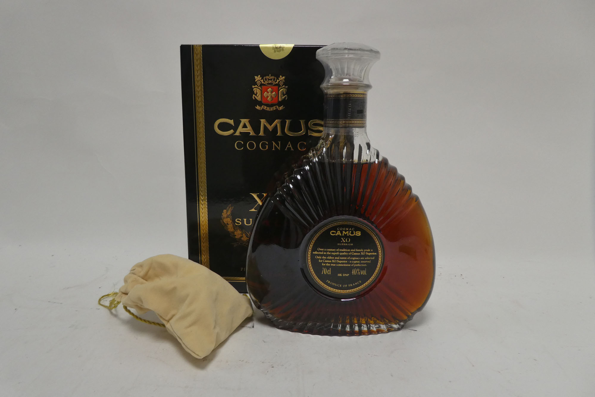 A bottle of Camus XO Superior Cognac with box old style & free gift 70cl 40% - Image 2 of 2
