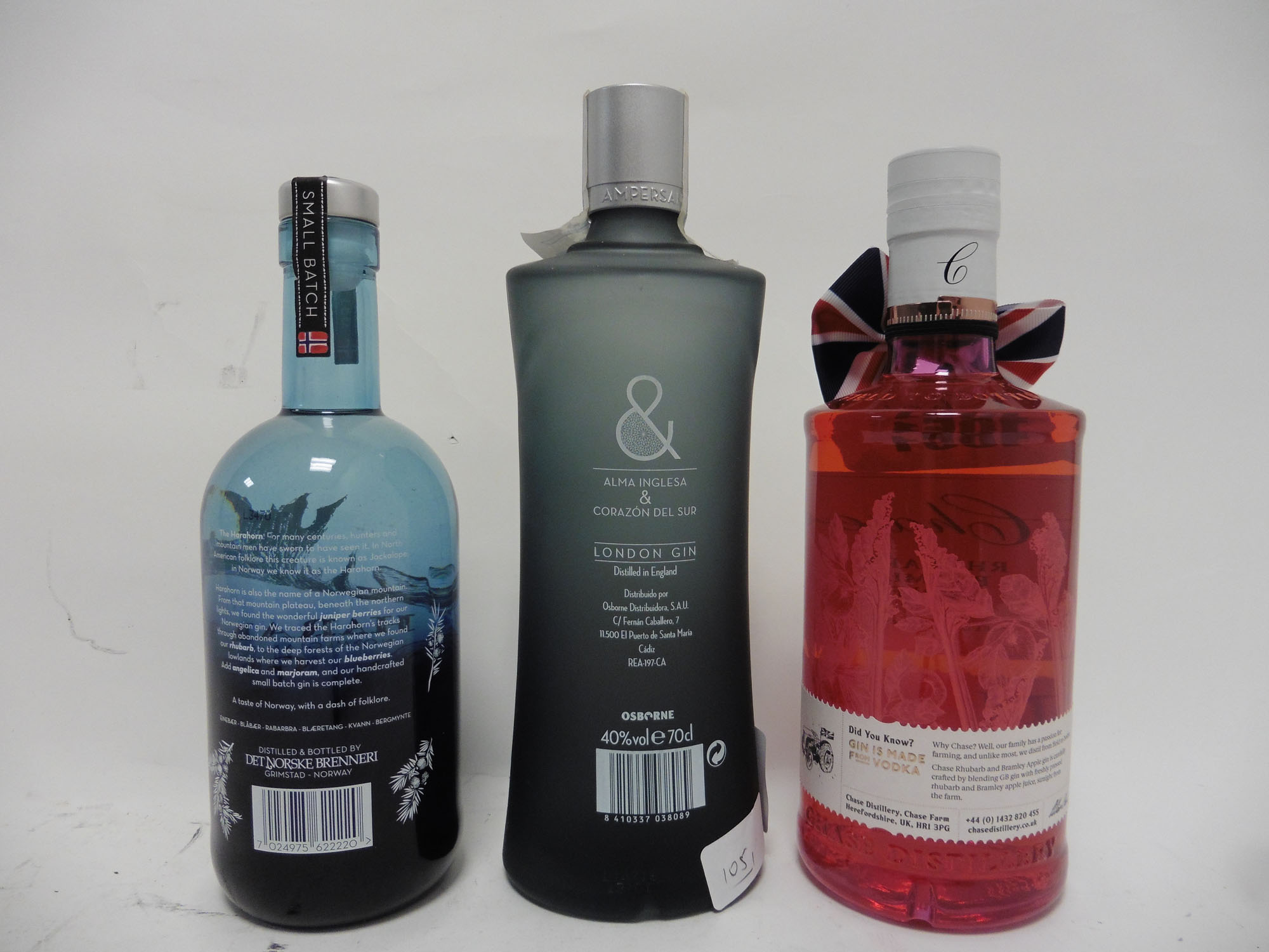 3 bottles, 1x Chase Rhubarb & Bramley Apple Herefordshire Gin 70cl 40%, - Image 2 of 2