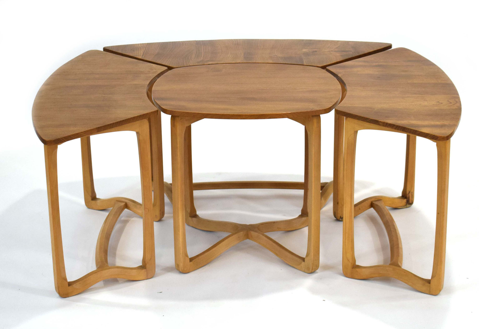 A set of 1960's Ercol Model 515 and 516 supper occasional tables in elm and beech, - Image 3 of 20