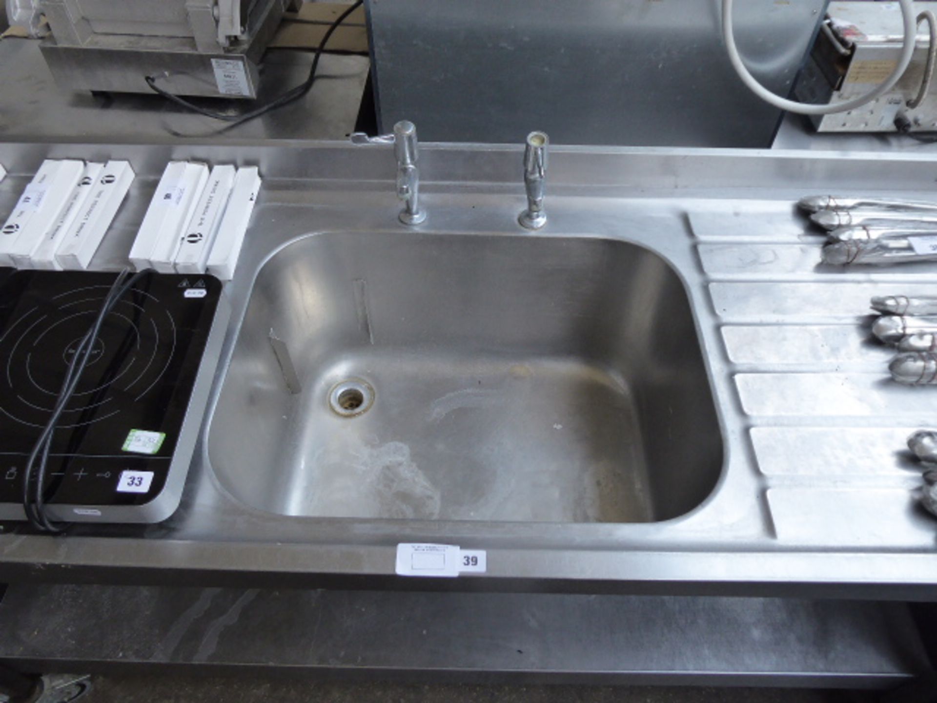 180cm stainless steel single bowl sink with tap set shelf on castors - Image 2 of 2