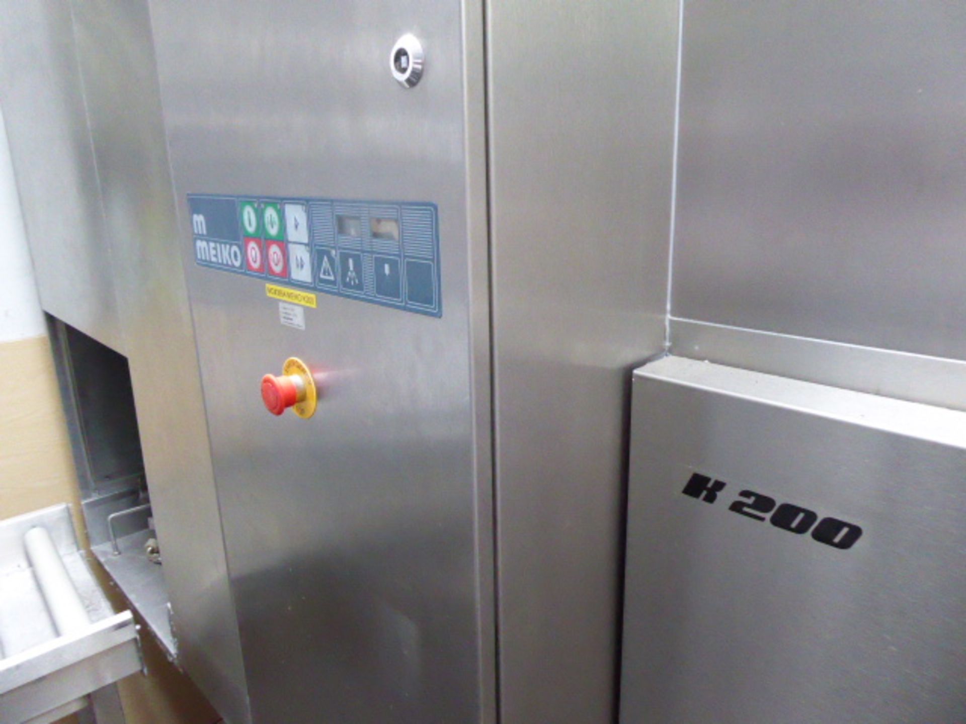 Meiko model K200 deck type dishwasher with an 150 cm pre rinse and waste disposal unit and a - Image 5 of 5