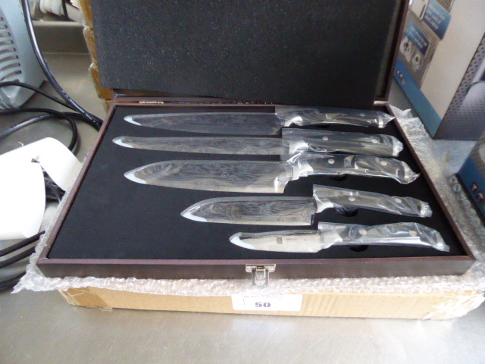 Case of 5 Kyoto Damascus knives in presentation box