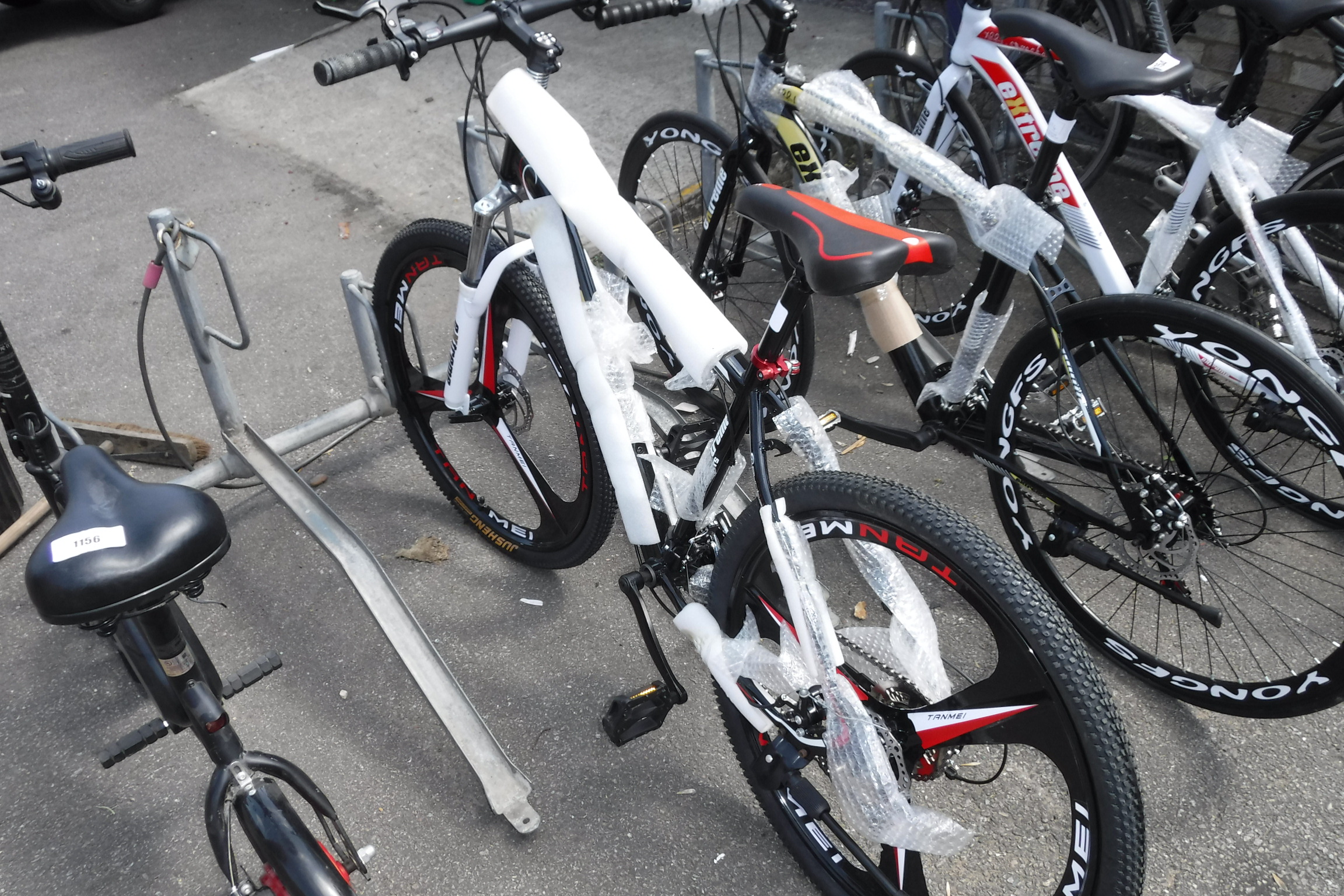 (1010) Extreme mountain bike in black and red