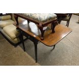 Early 20th Century mahogany single drawer Pembrook table