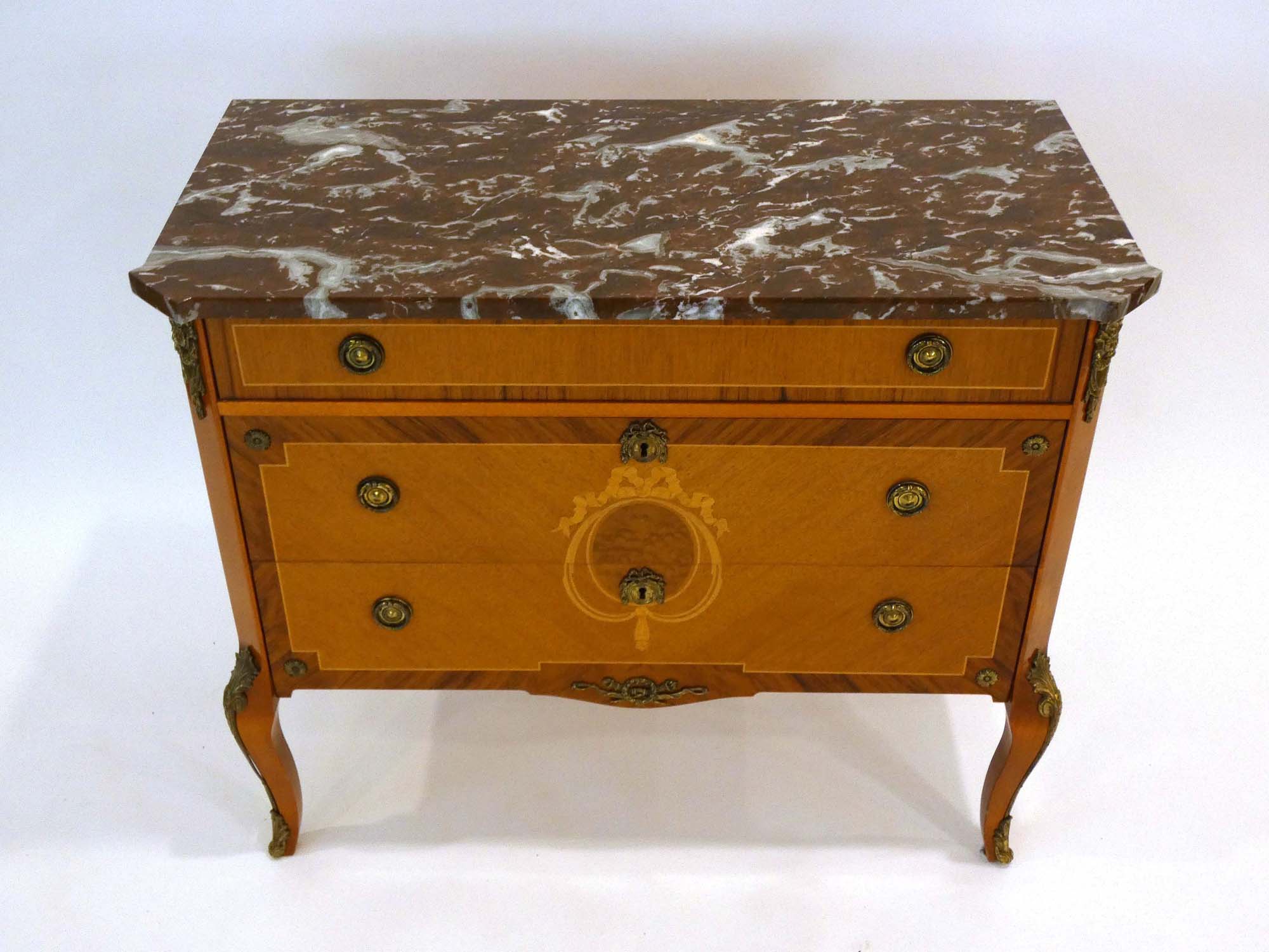 A reproduction commode, the rouge marble surface over three walnut, marquetry and strung drawers, - Image 3 of 3