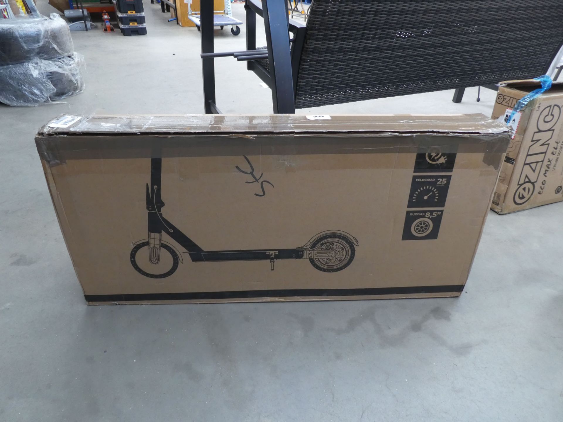 Boxed electric scooter