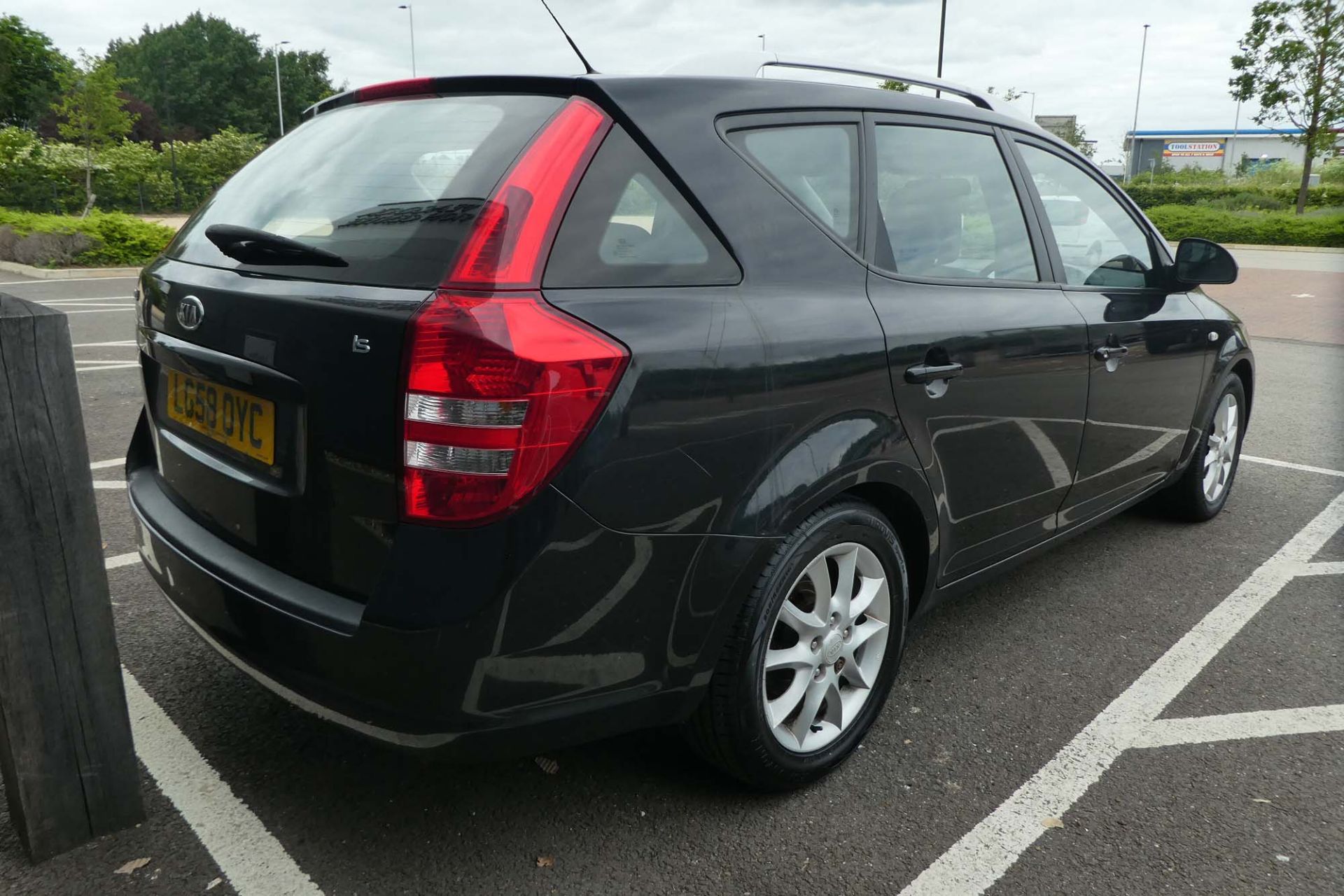 LG58 OYZ (2008) Kia Ceed, diesel in black MOT: August 2021 - Image 6 of 10