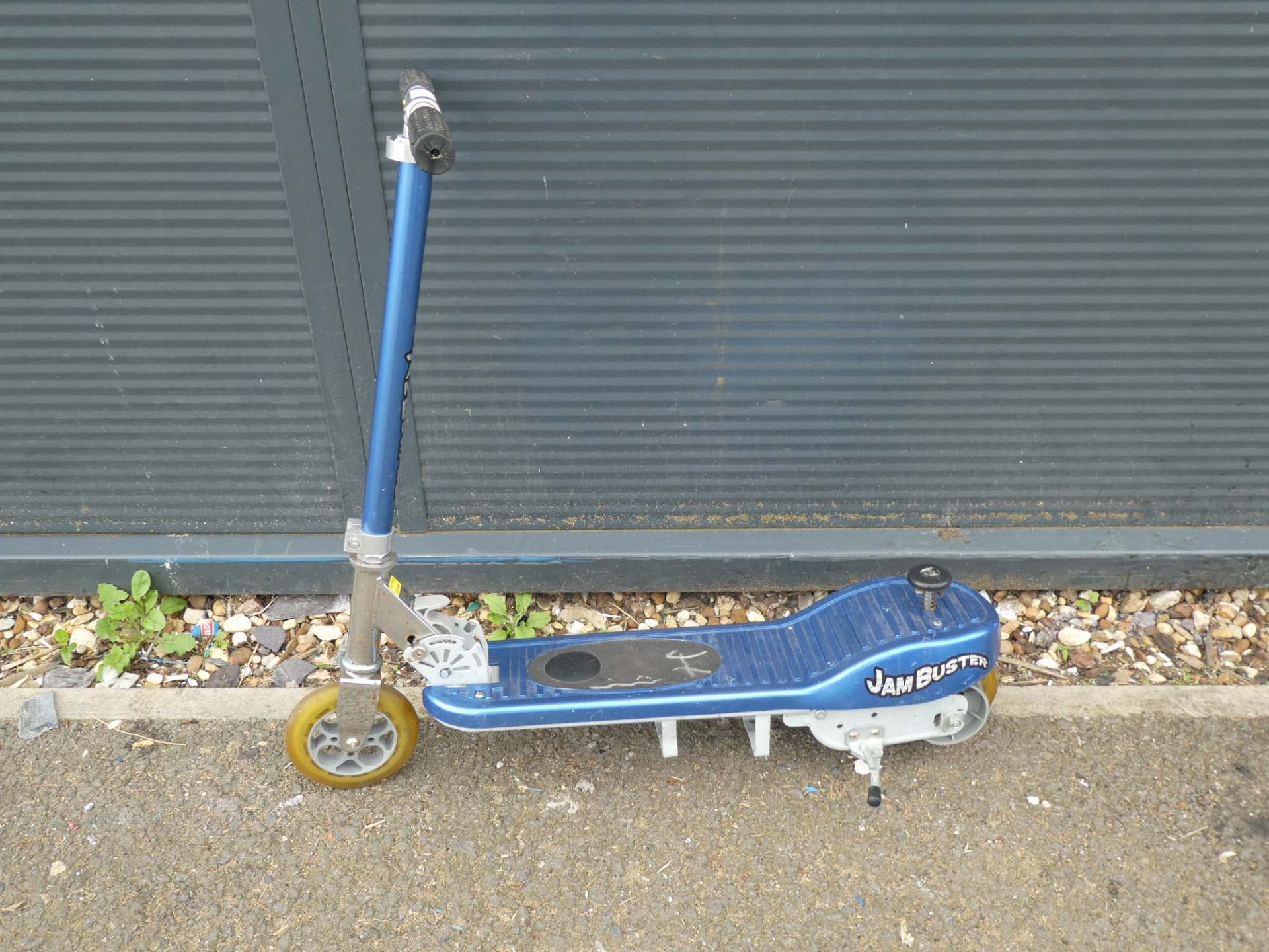Blue Jambuster scooter