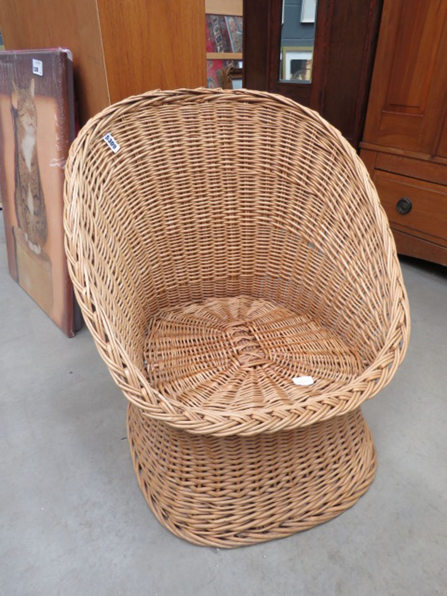 Wicker work tub chair