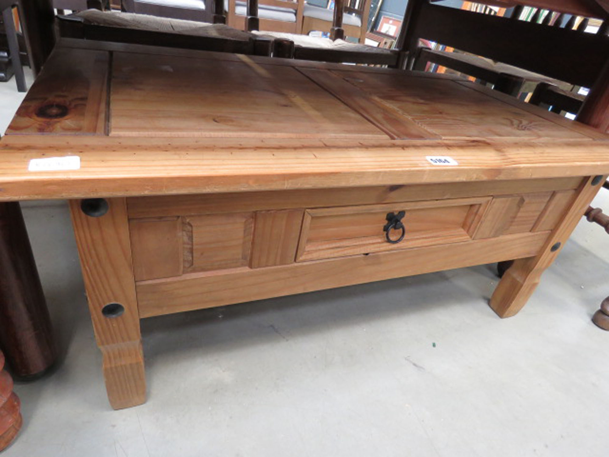 5117 Rustic pine coffee table with drawer