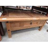 5117 Rustic pine coffee table with drawer
