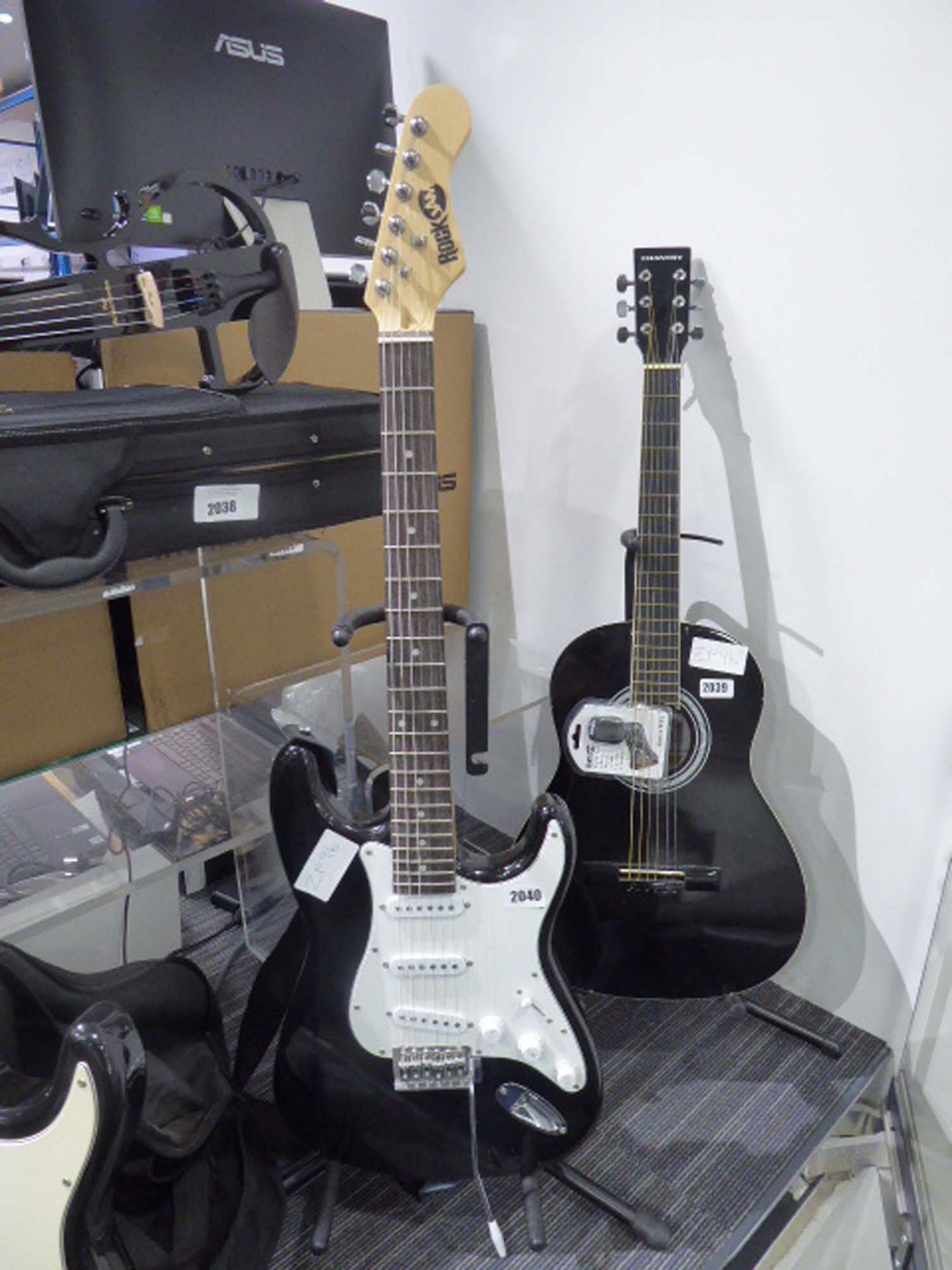 Rockjam 6 string electric black and white finish guitar