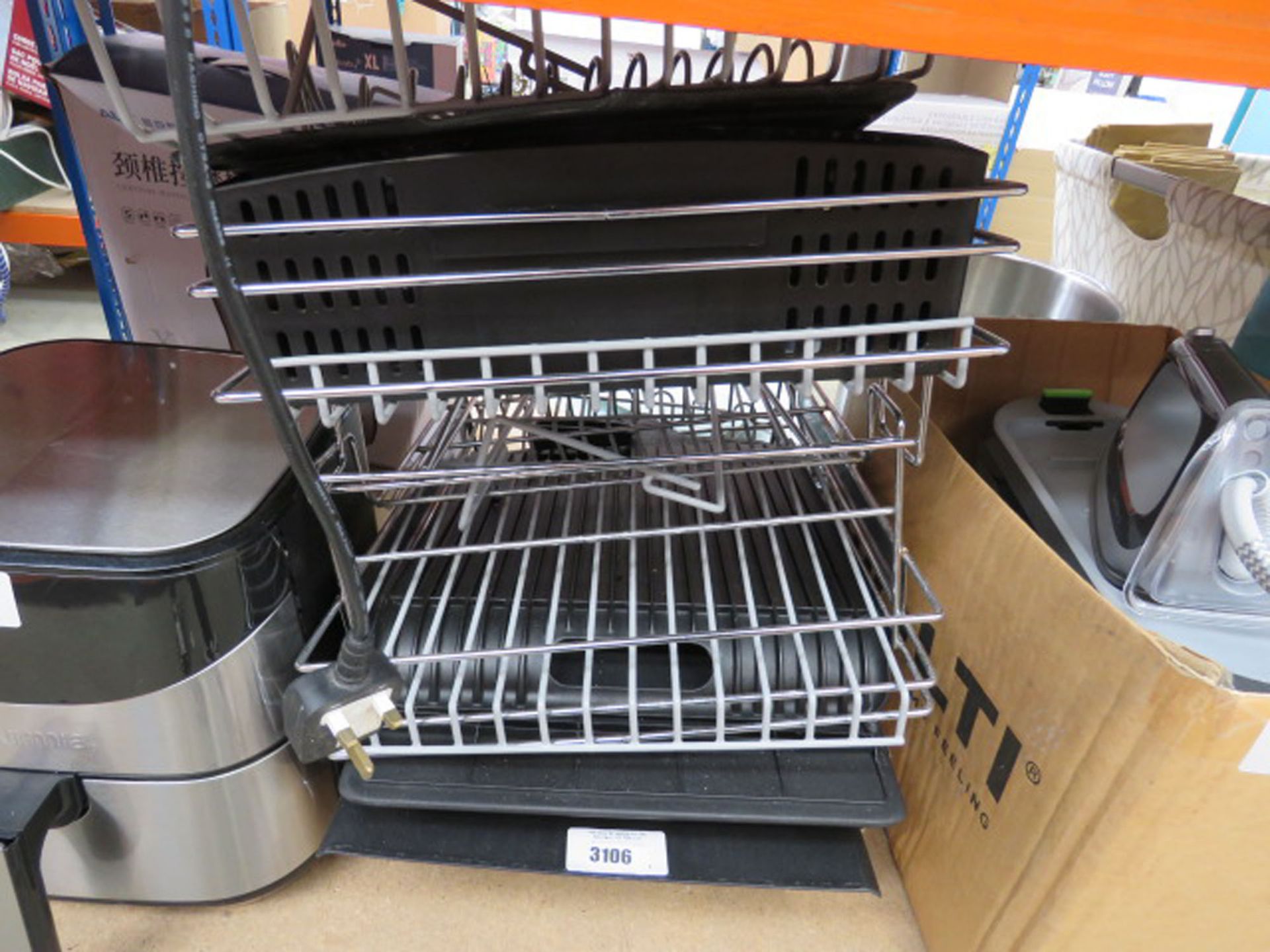 2 unboxed Sabatier dishracks