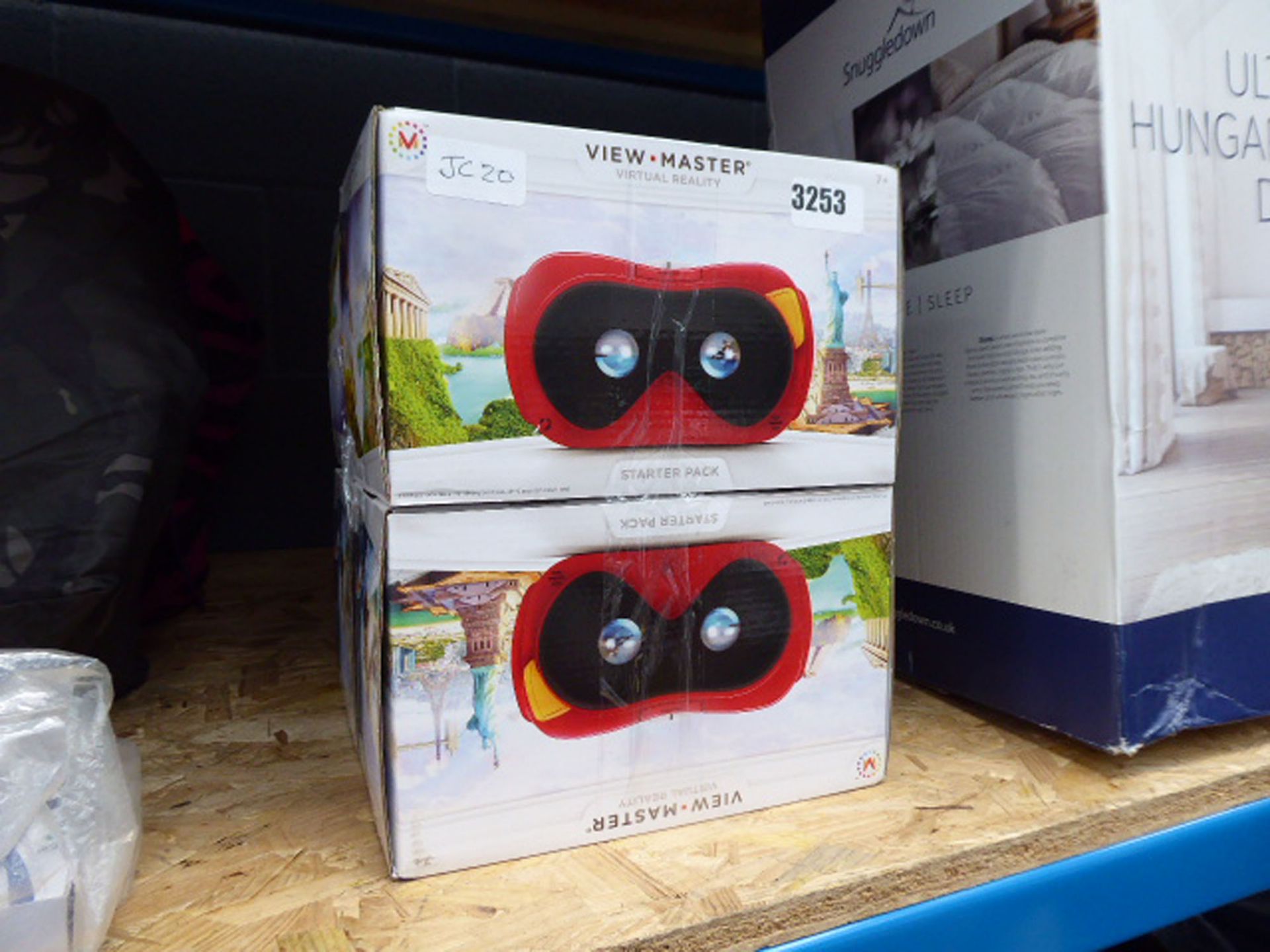 4 boxes of Viewmaster virtual reality starter packs