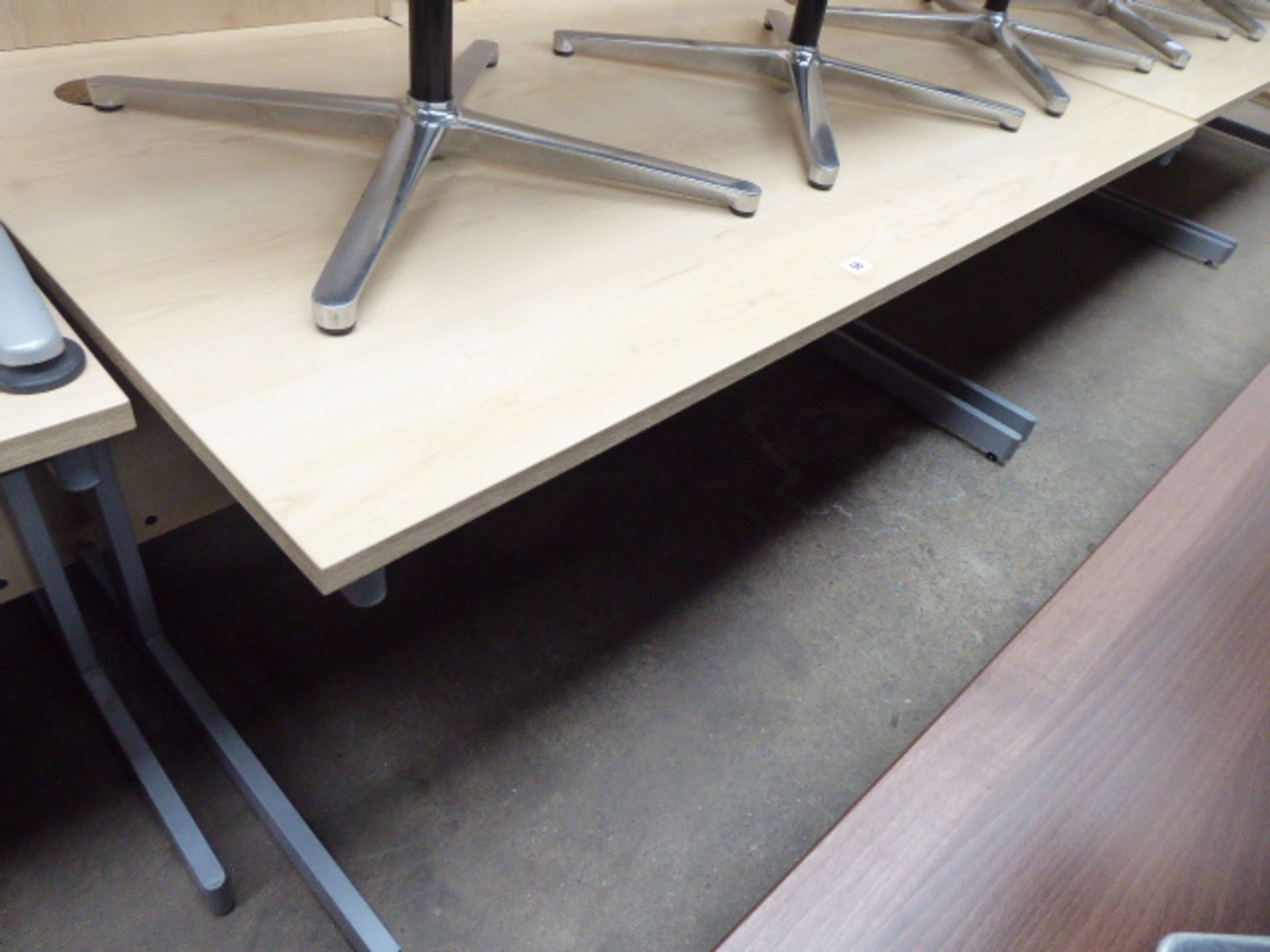 Maple effect straight front workstation, 160cm wide with a matching pedestal