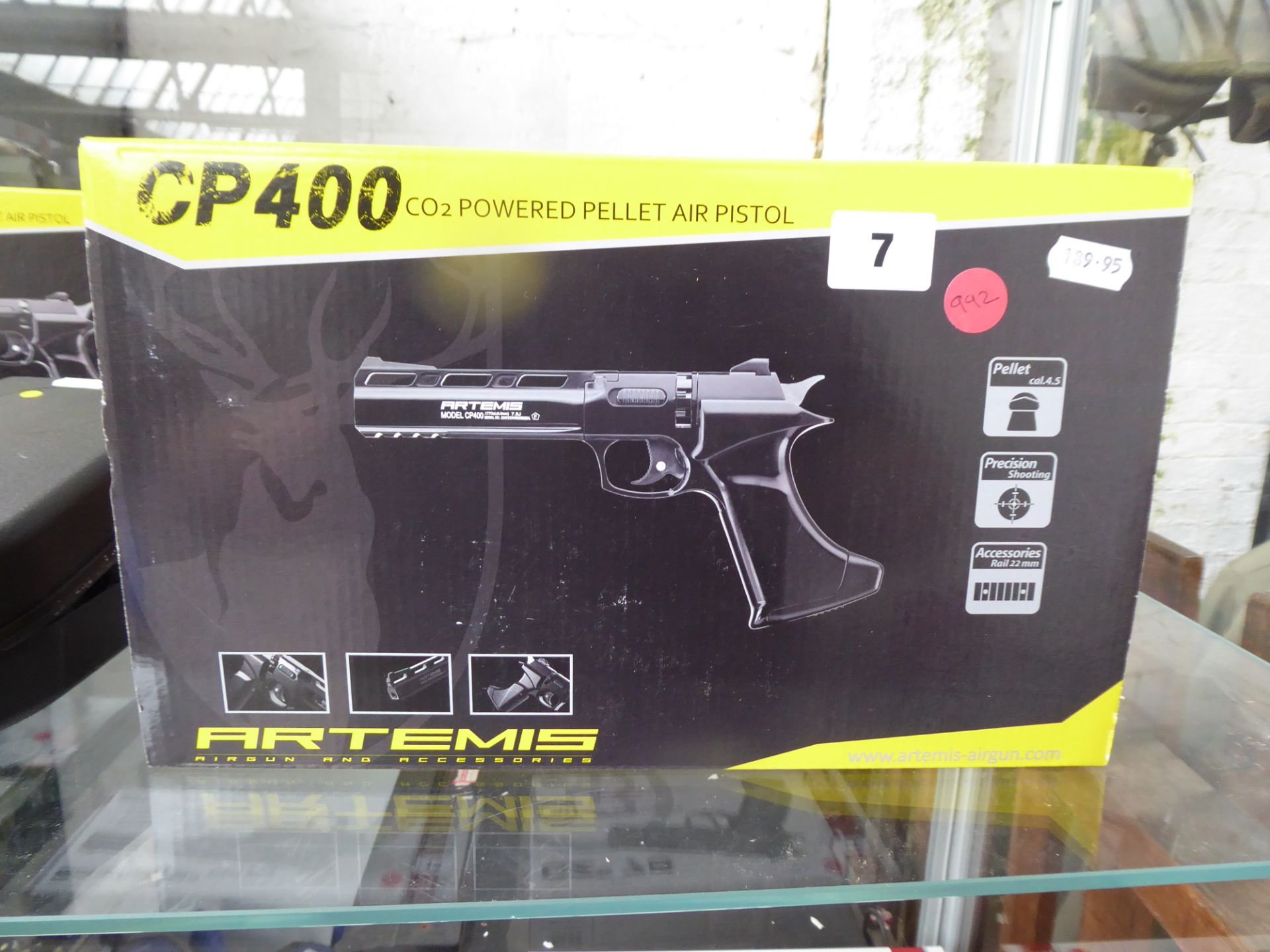 Boxed CP400 C02 pellet air pistol