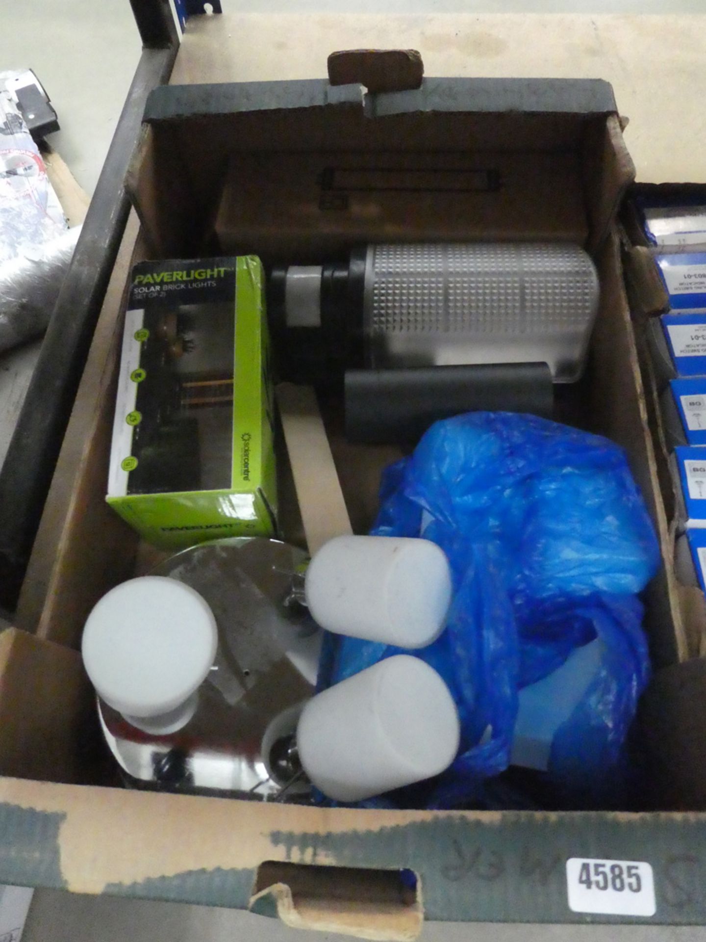 Box of assorted ceiling lights