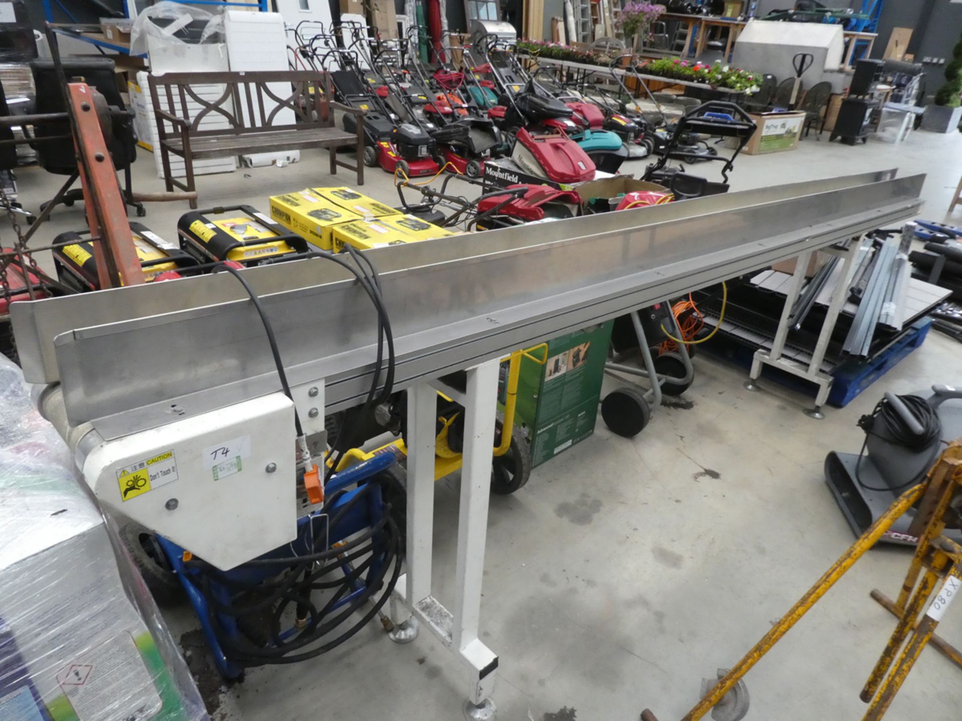 240v mini conveyor on stand