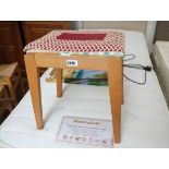 2060 Small oak footstool