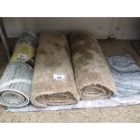 4 various bath mats