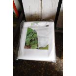 1051 Box containing 6 Verve plant protection fleeces (h.1.5m x w.7m)