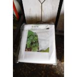 1050 Box containing 6 Verve plant protection fleeces (h.1.5m x w.7m)