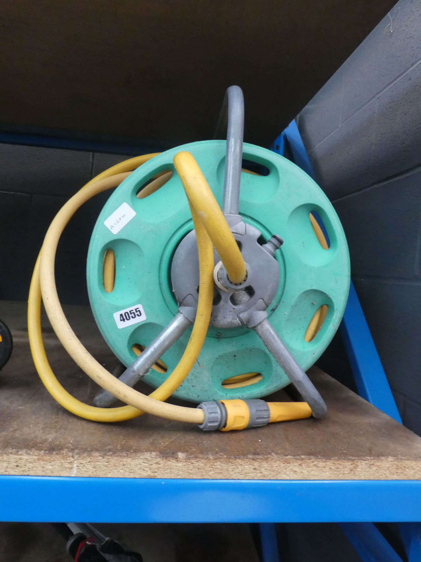 Hose reel and hose