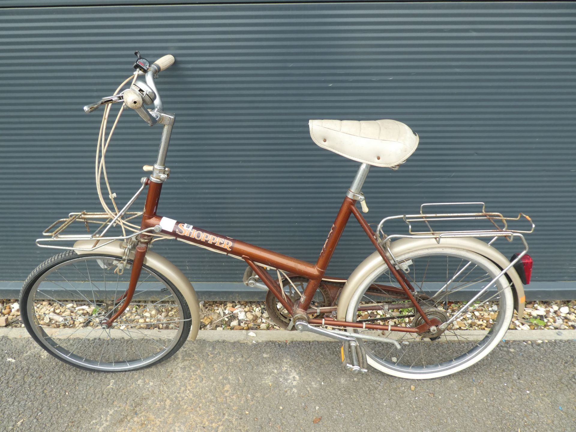 4025 - Brown Raleigh shopper ladies bike