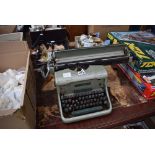 5455 - Vintage Imperial typewriter