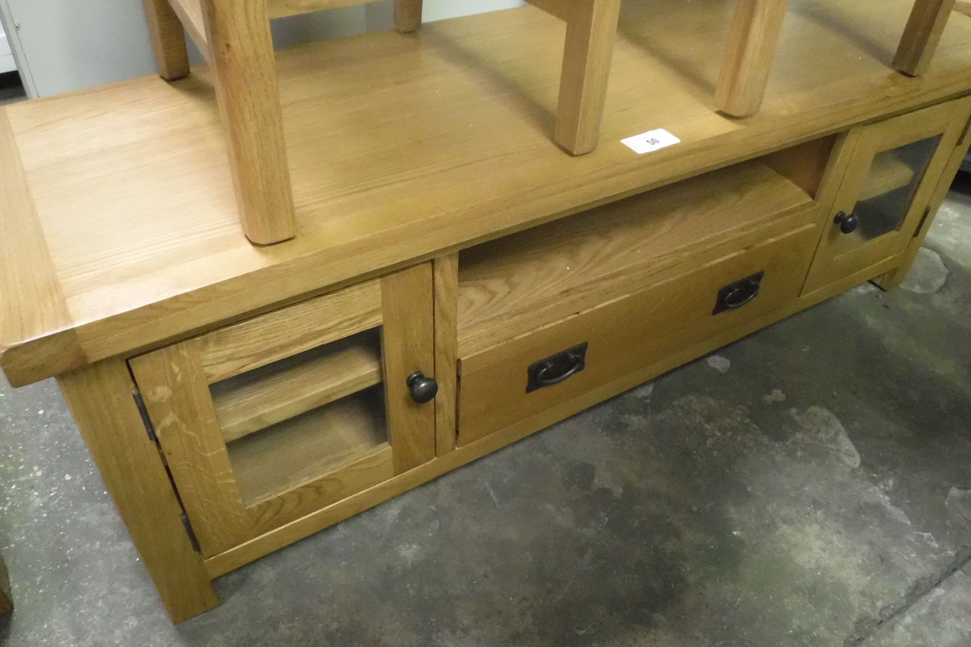 Oak TV unit with single shelf, single drawer and 2 glazed single door cupboards, 150cm wide (B,1)