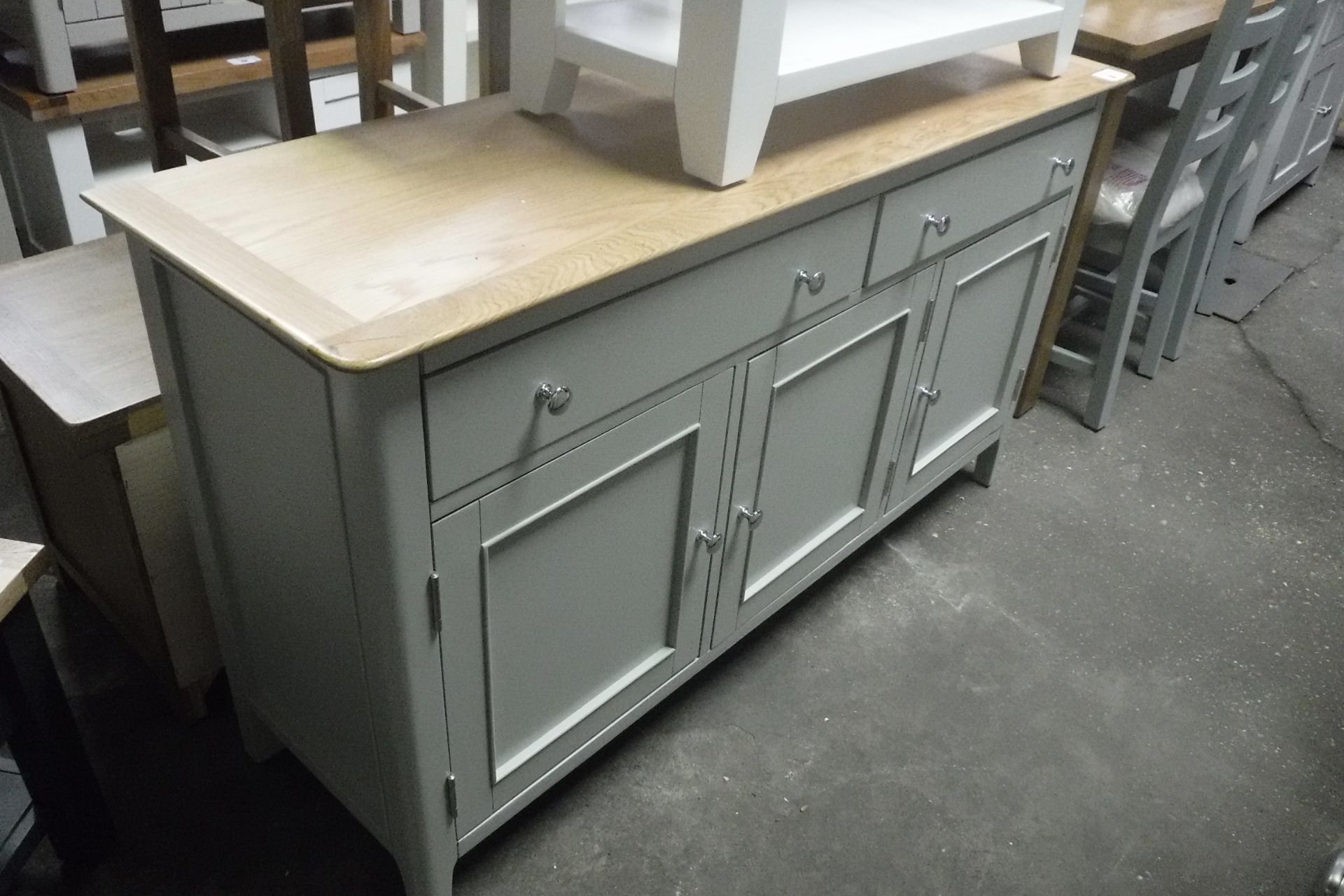 Grey painted oak top sideboard with 2 large drawers and 3 single cupboards, 140cm wide (B,5)