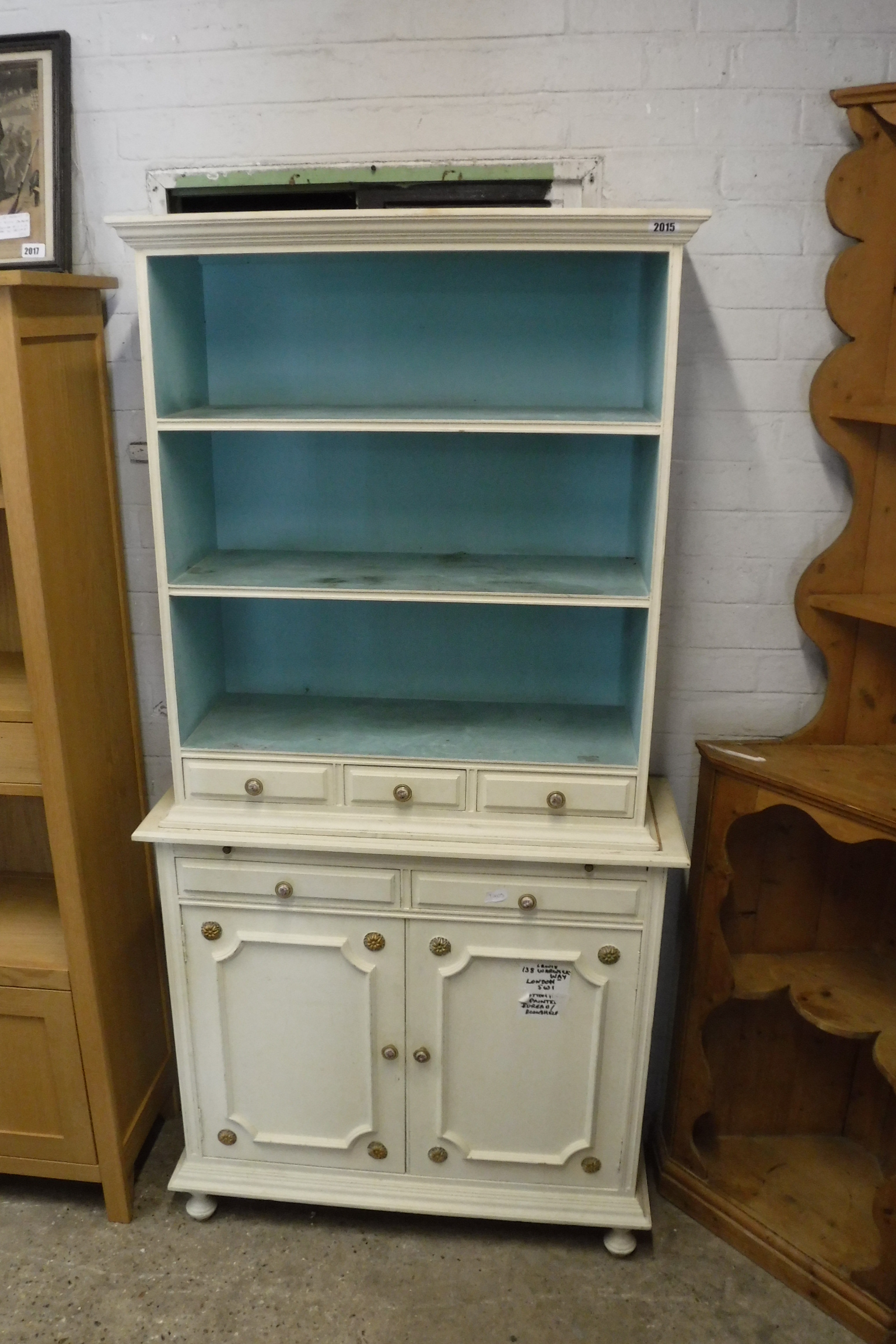 White painted wall unit with gilt and blue painted features