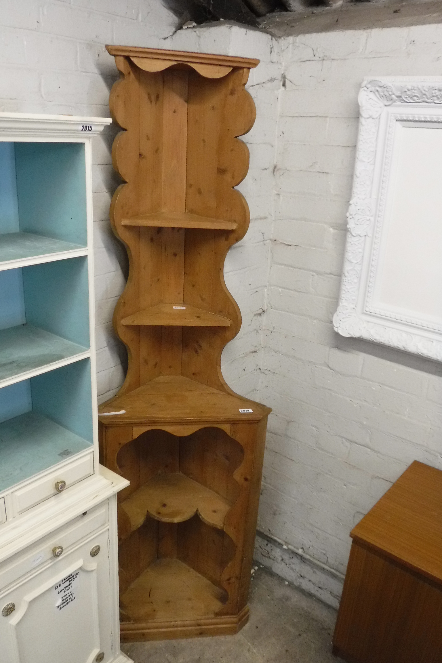 (2017) Early 20th Century pine corner display unit