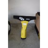 (1007) Karcher window vac