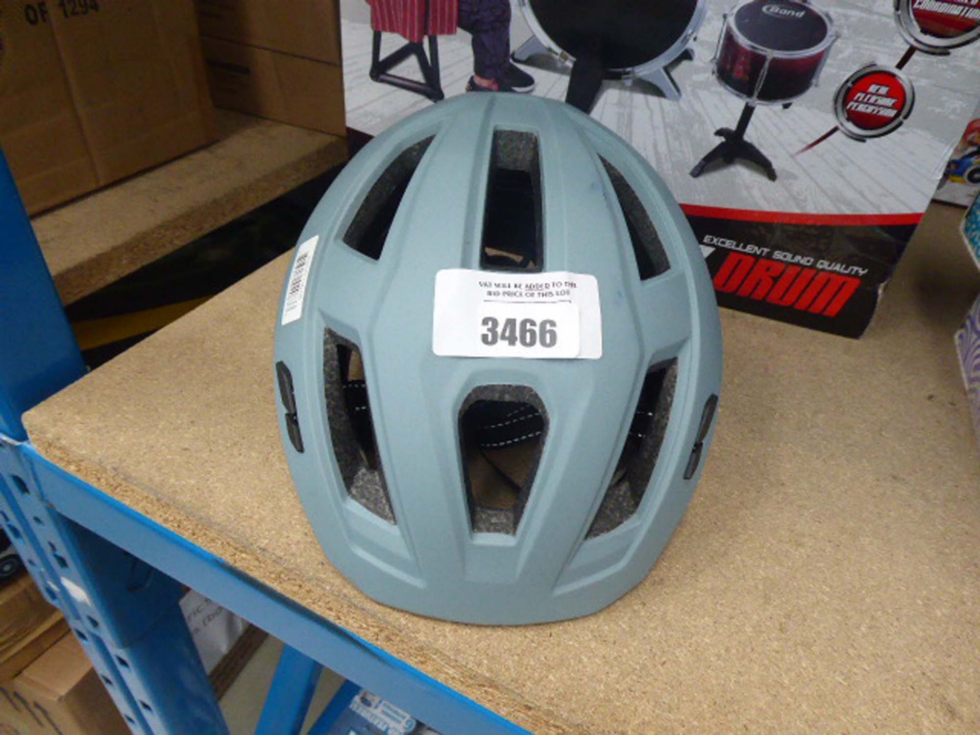 Cycle helmet