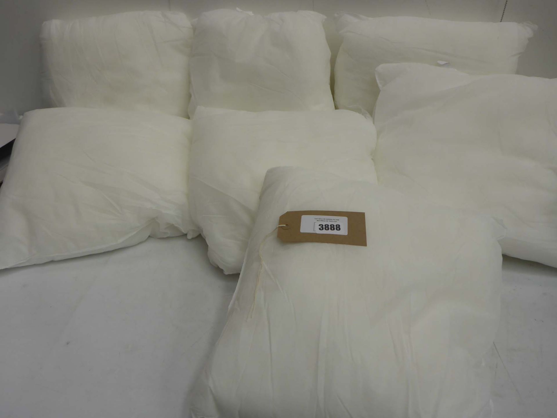 7 x inner cushion pads