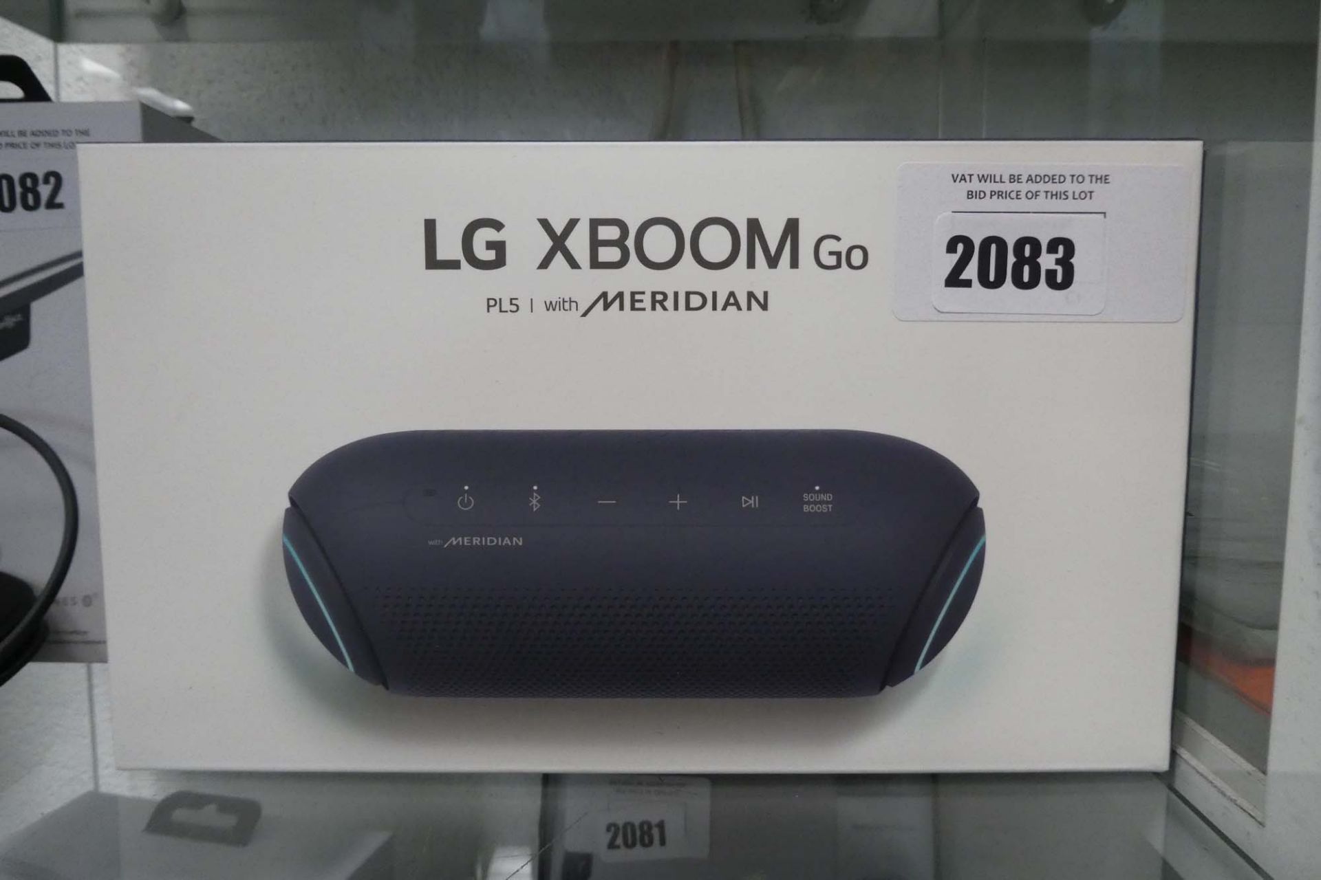 LG Xboom PL5 bluetooth speaker with box