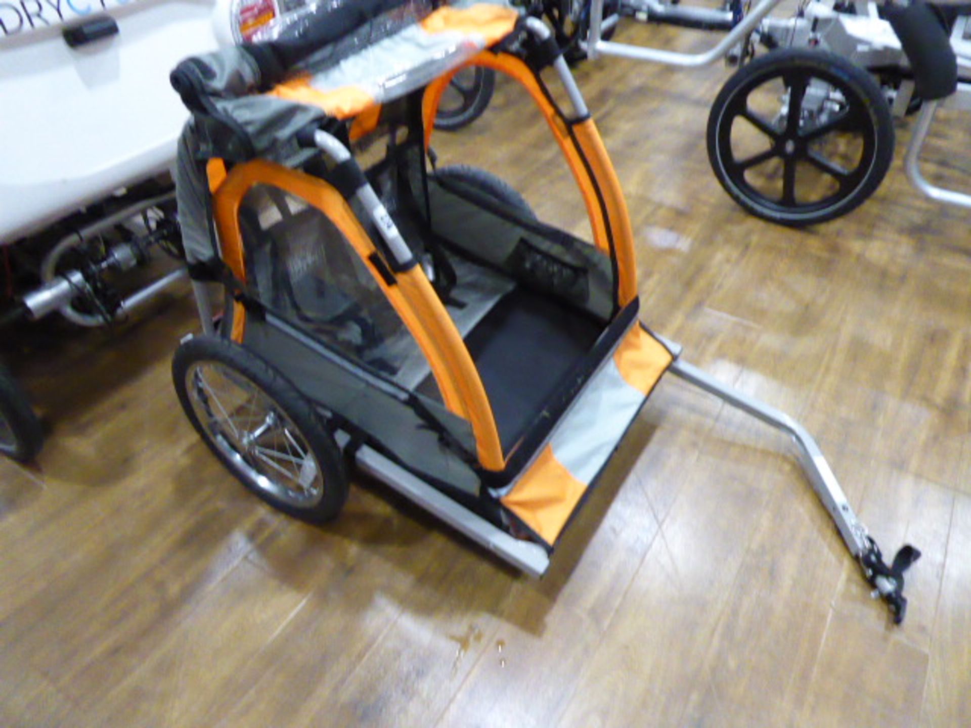 2 seater childs trailer attachment for a cycle - Image 2 of 2