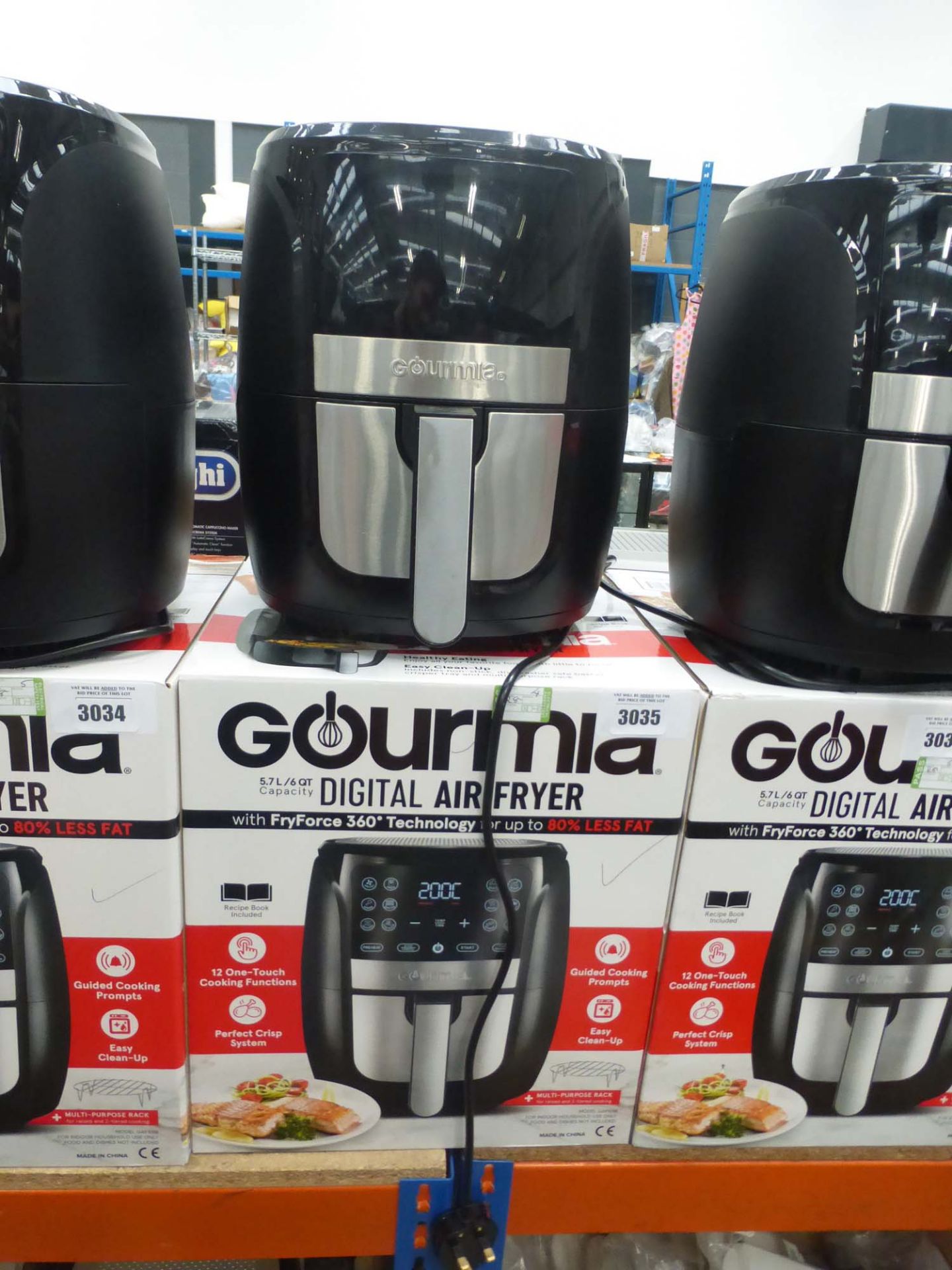 Gourmia digital air fryer with box (4)