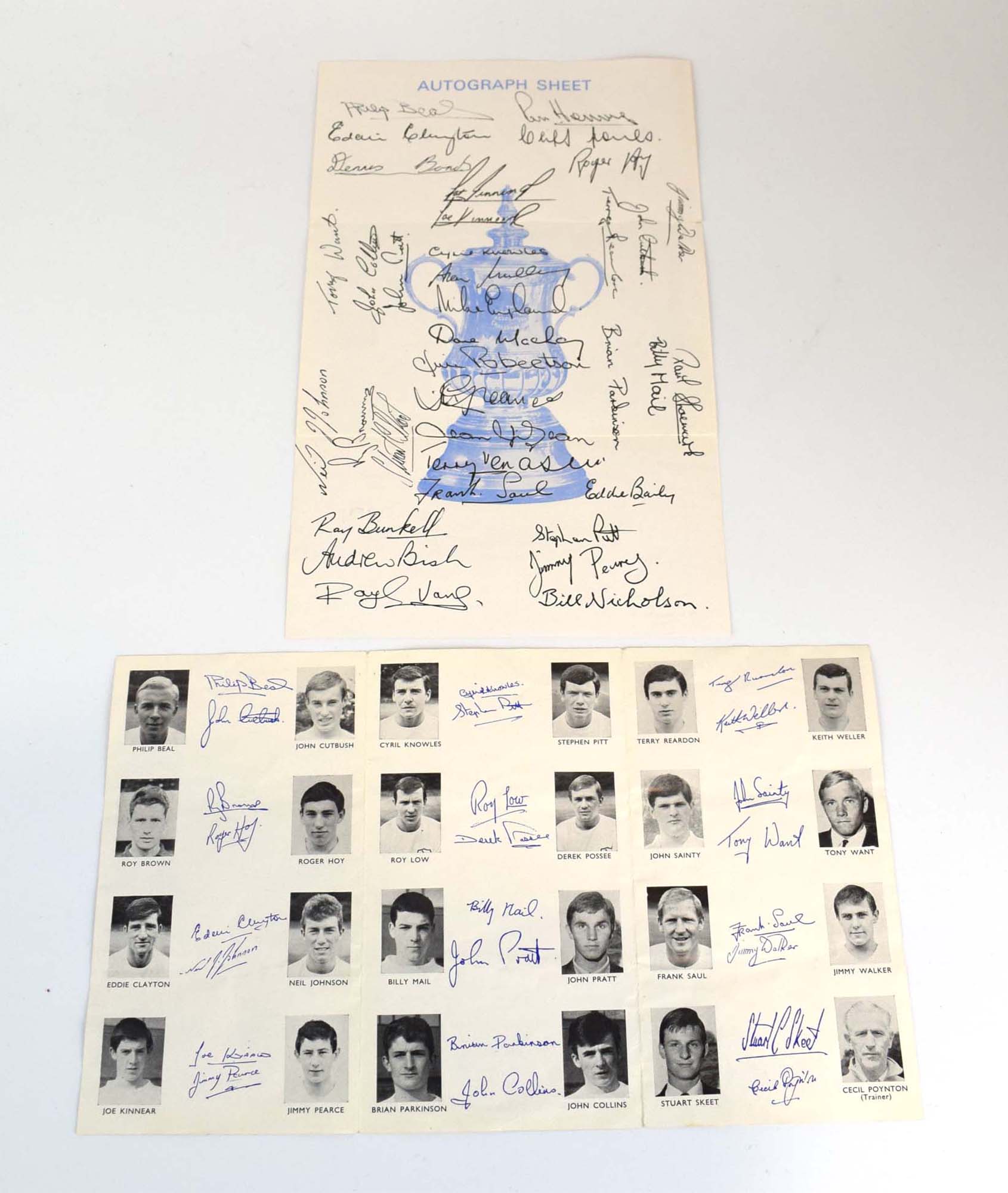 Tottenham Hotspurs: Twenty-three official handbooks dating from 1958-1982, - Image 5 of 6