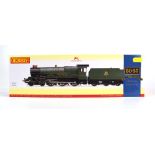 A Hornby OO gauge Special Edition loco R3301 BR 4-6-0 Class Castle Earl of Mount Edgcumbe,