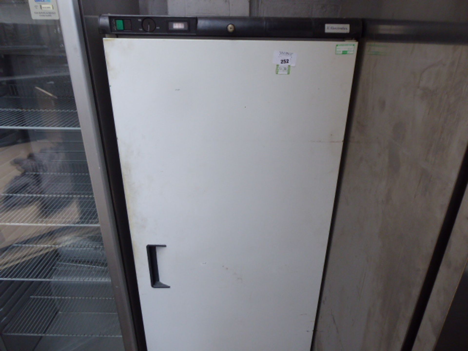 (221) 70cm Electrolux single door freezer