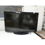 (59) Hitachi 42'' flat screen TV