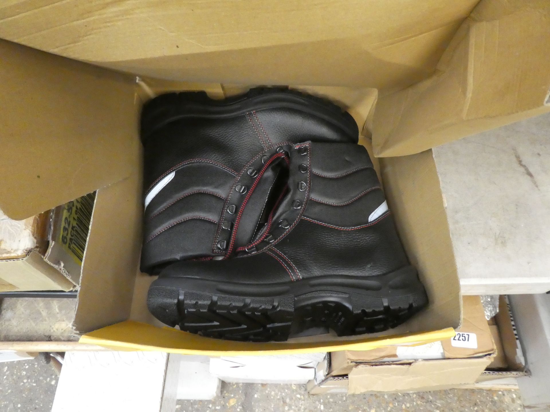 Pair of Panda safety work boots with box, size 9.5