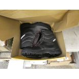 Pair of Panda safety work boots with box, size 9.5