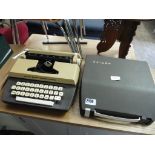 Petite Super International portable typewriter