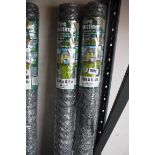 2 rolls of wire netting, 10mx0.9m