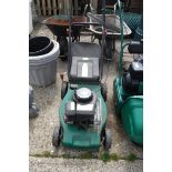 Briggs & Stratton 450 petrol lawn mower with grass box