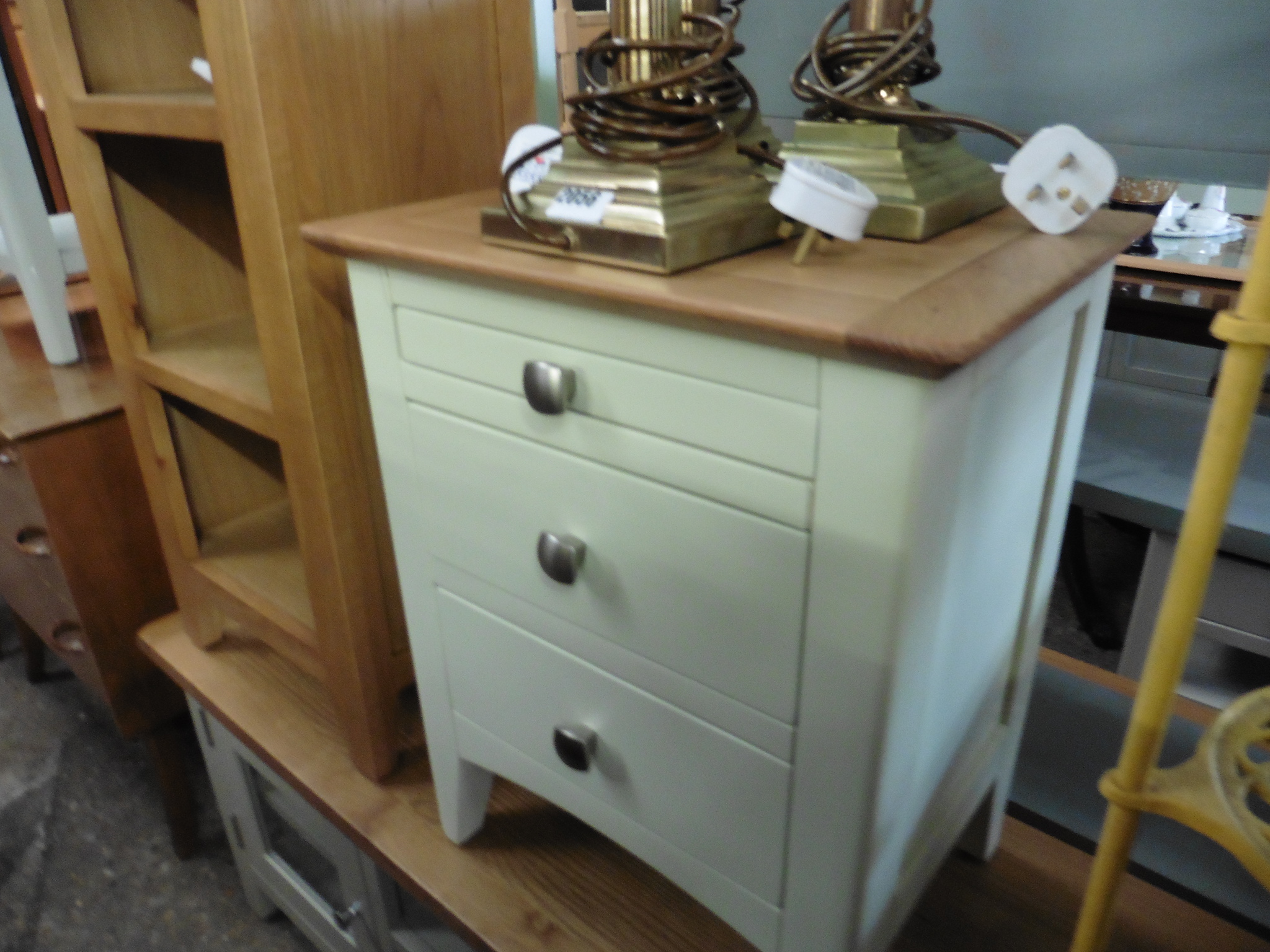 (11) Cream painted bedside unit with 2 drawers, shelf and oak top