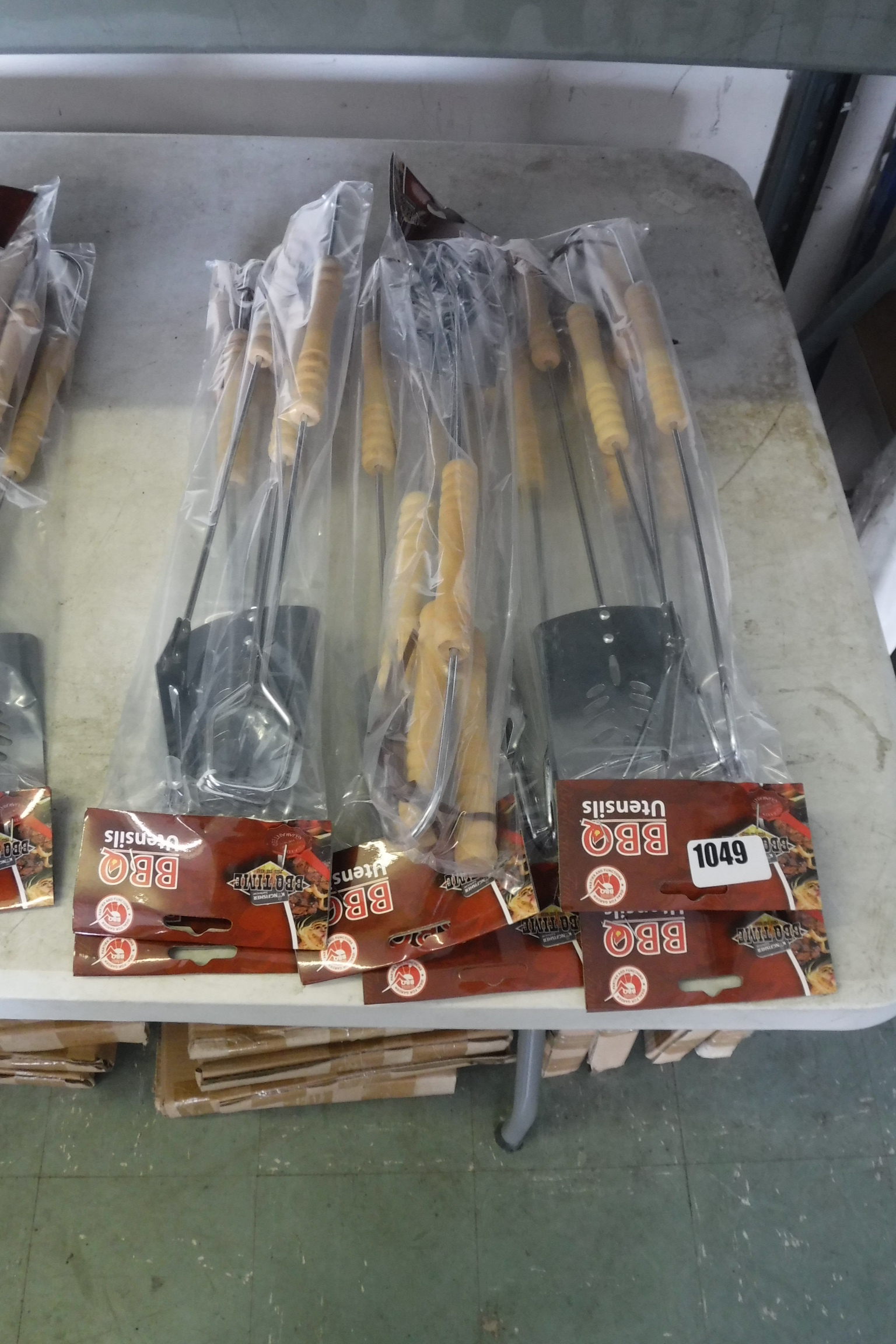 7 packs of BBQ utensils